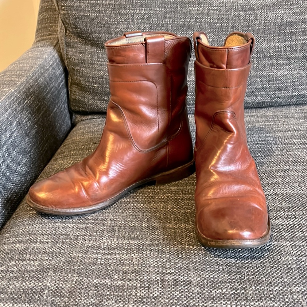 Frye Paige Short Riding Boots 5.5 Red-brown